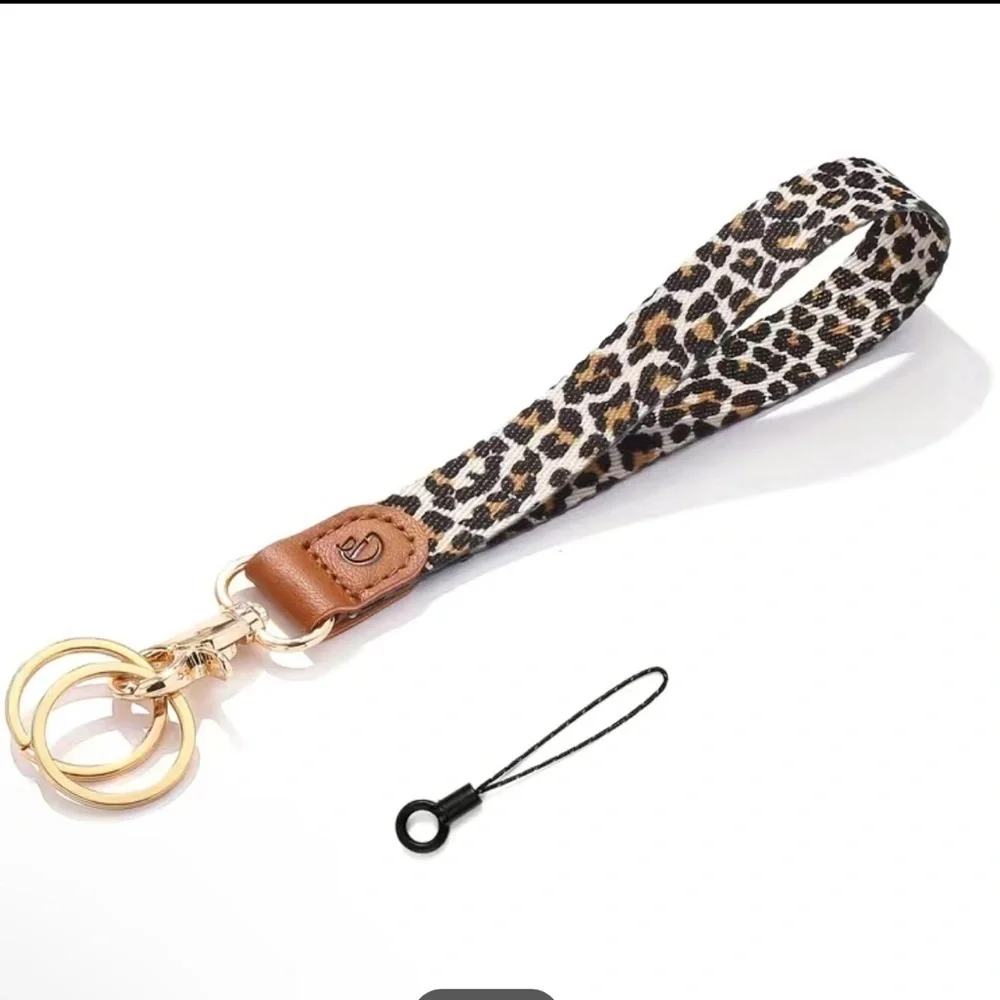 Animal print lanyard wrist keychain NWT
